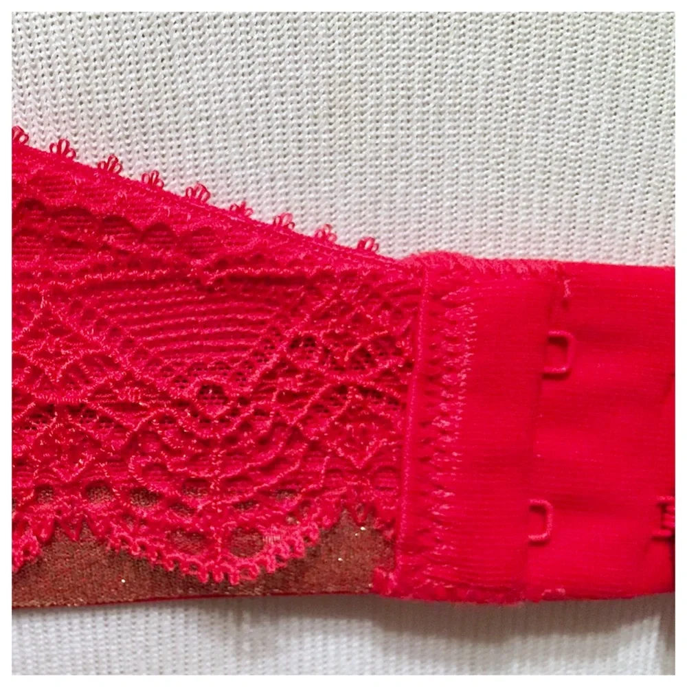 Heidi Klum Intimates Red & Gold Lace Bra,‎ 36C, NWOT
